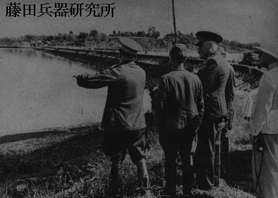 shisatu1.jpg (34856 バイト)